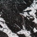 Гранатовый Амфиболит плита т/о размером 600х300х30 мм